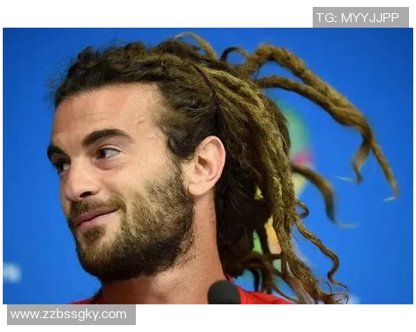 系发带的足球明星们如何在赛场上展现个性与风采